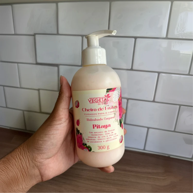 hidratante corporal pitaya textura leve pele hidratada suave brilho natural