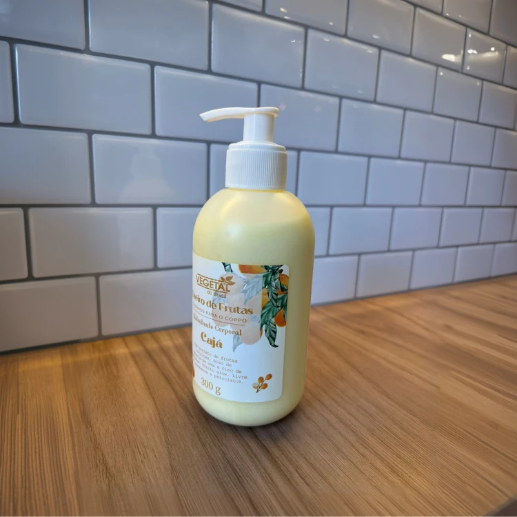 hidratante corporal cajá textura leve pele suave hidratada fragrância tropical 300g